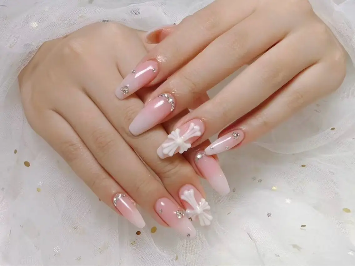 ネイル ジョリ kasumi🌹💅のネイルデザイン