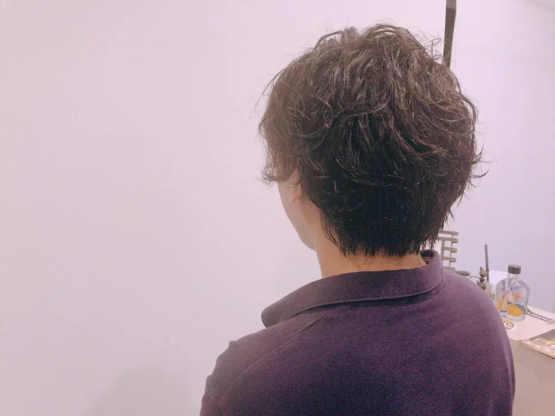 ショート カラー パーマ メンズ カット パーマ ちこ .のヘアスタイル