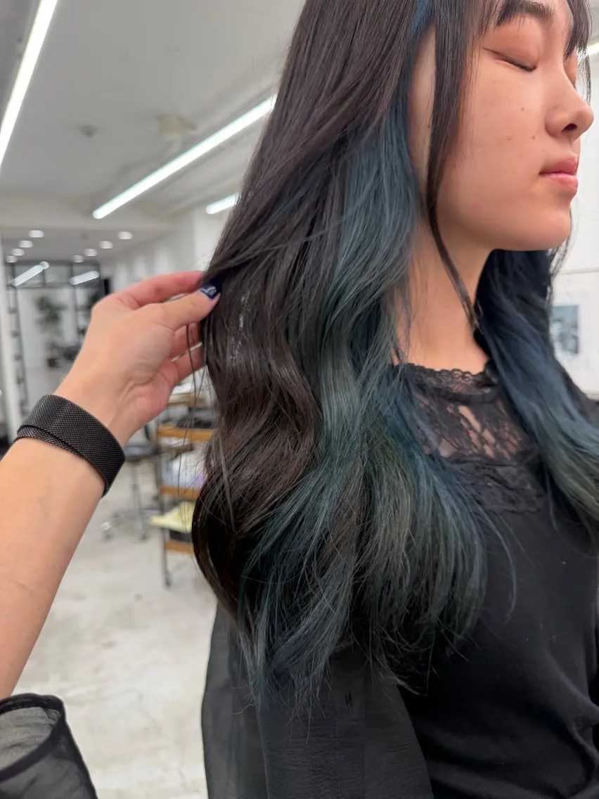 ロング カラー ブリーチ ブルーカラー デザインカラー インナーカラー ヘアカラー yuki/矢場町/ JILLSTUDIOのヘアスタイル