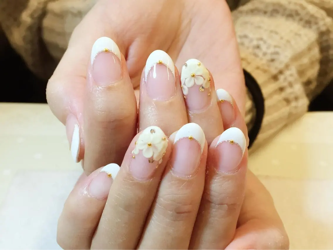 ネイル ジェルネイル 東 千夏のネイルデザイン