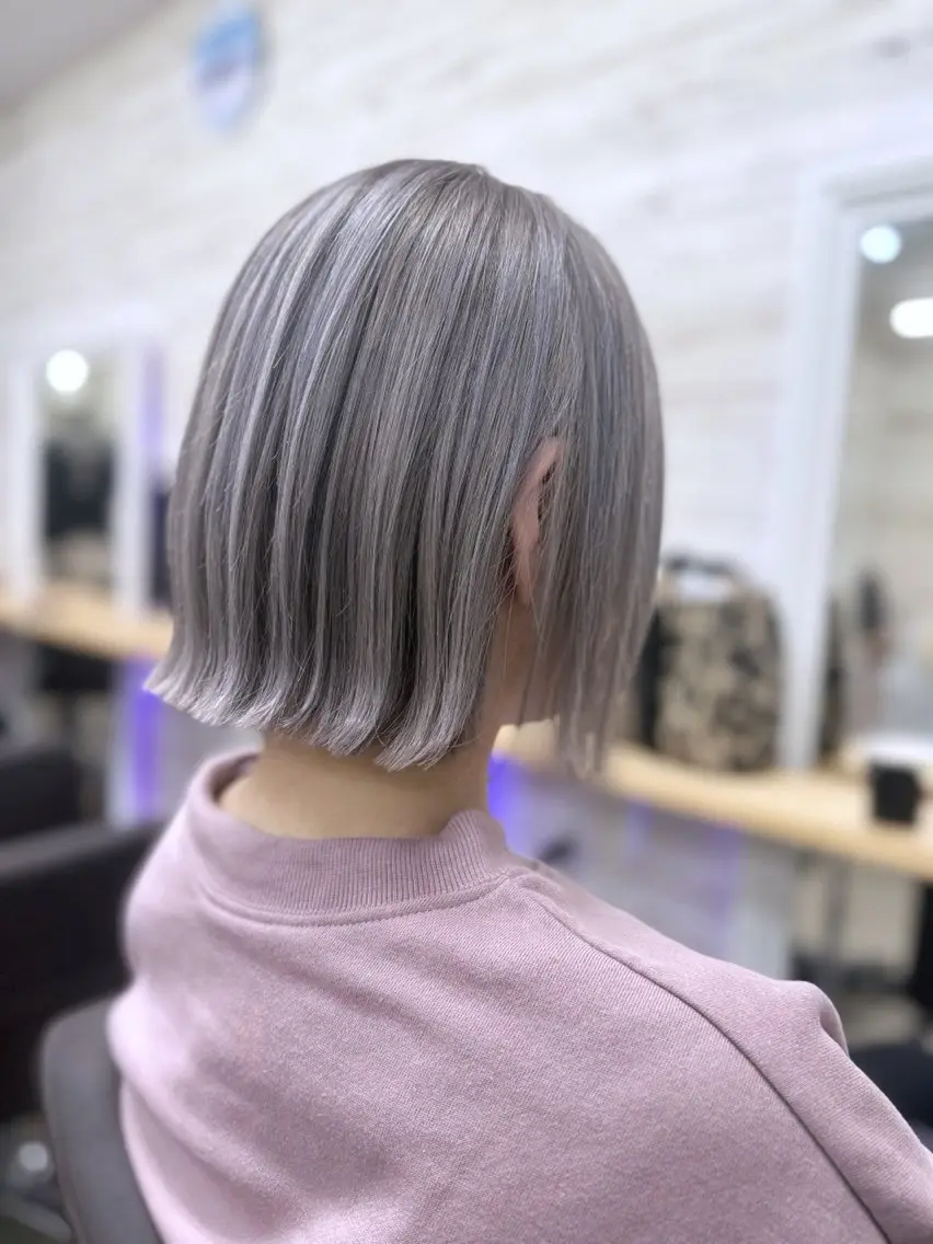 ショート パープルカラー ボブ カット ヘアカラー 北沢 隆のヘアスタイル