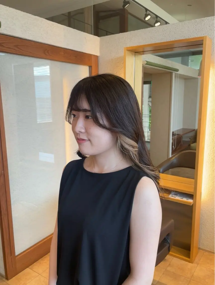 ロング カラー カット パーマ トリートメント 多田 栞里のヘアスタイル