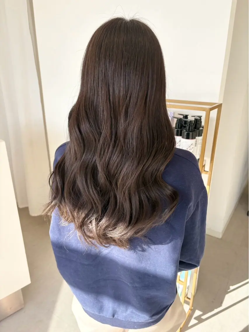 ロング ヘアカラー ハイトーン/福井 🦖/服部じんのヘアスタイル