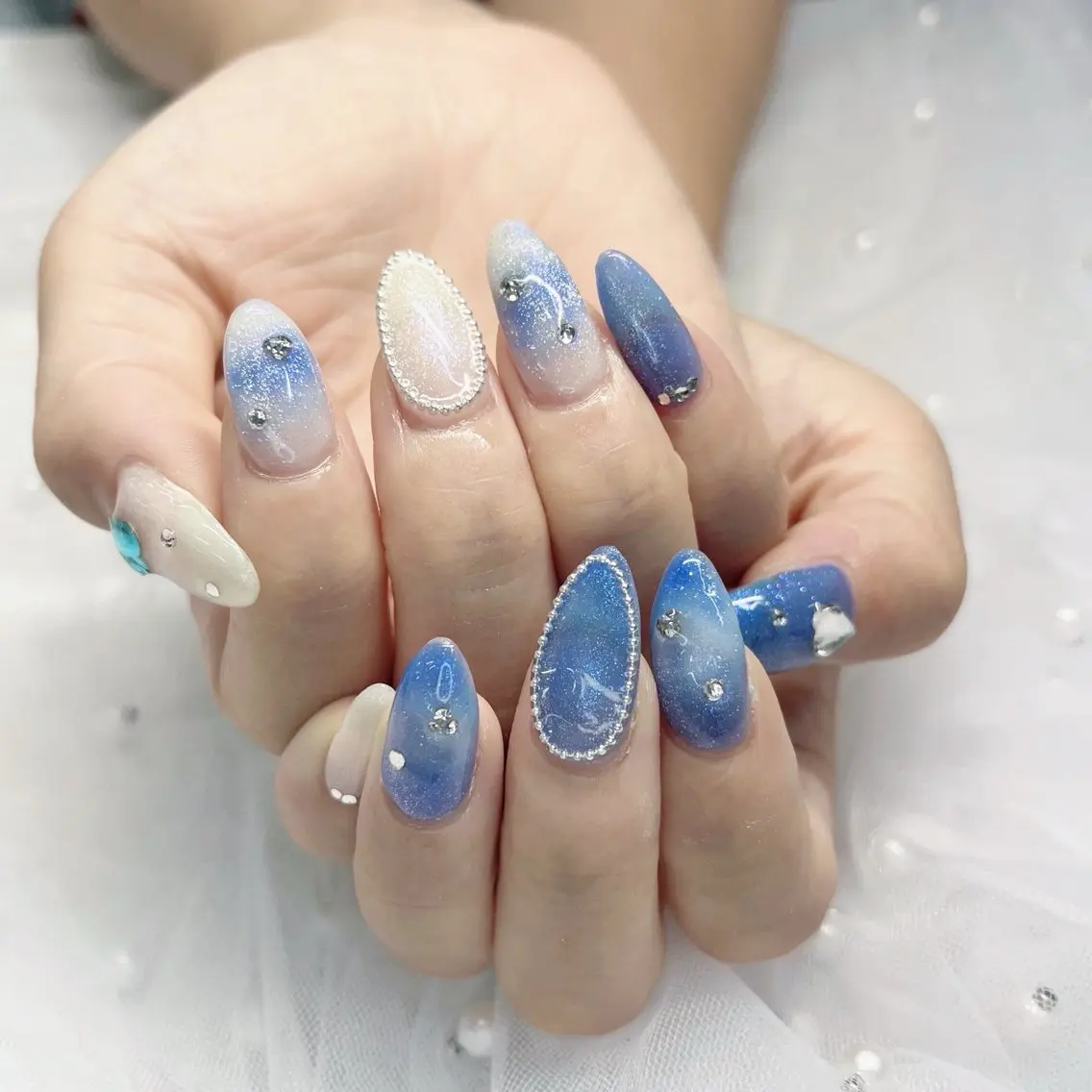 ネイル アートネイル ハンドネイル piyo 🌼*・のネイルデザイン