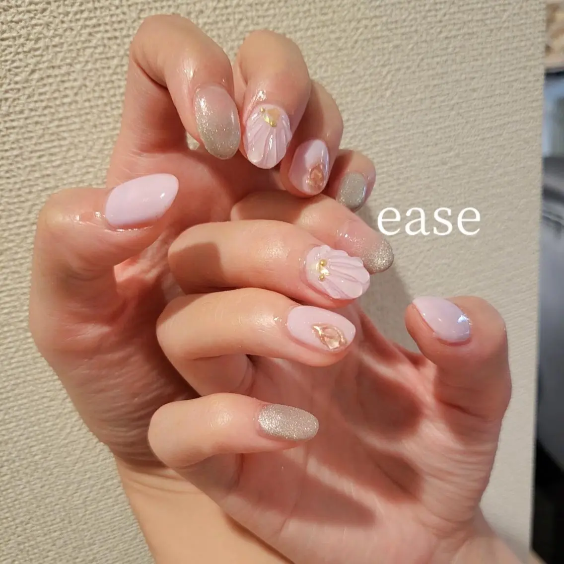 ショート カラー キッズ パーマ ネイル ヘアアレンジ マツエク・マツパ メンズ アイブロウ ease NAILSALONのネイルデザイン