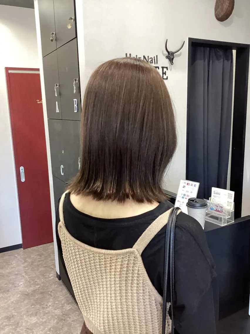 ミディアム カット 友滝 真菜美のヘアスタイル