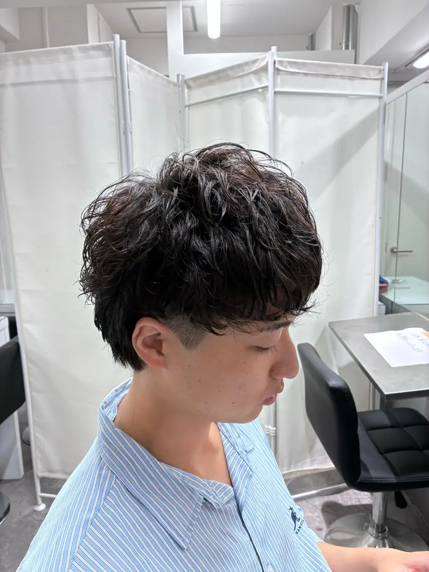 ショート パーマ メンズ カット パーマ トリートメント ヘアセット 垢抜けメンズパーマ /颯太のヘアスタイル