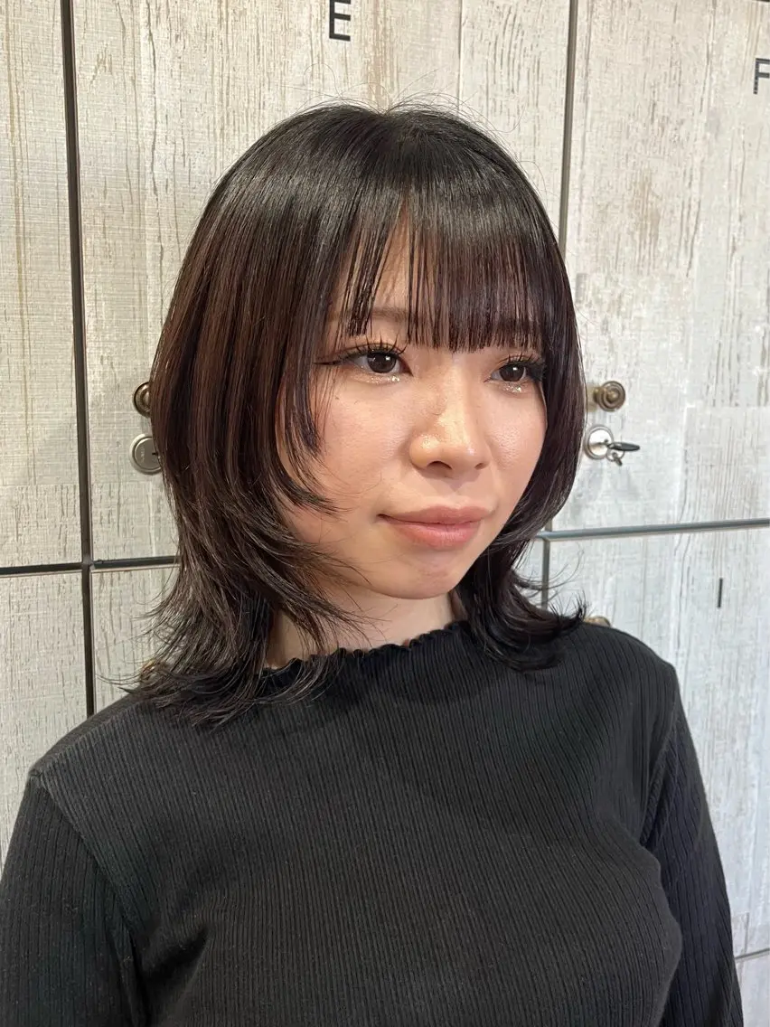ミディアム ウルフカット カット ヘアカラー ♡ナナコ♡ レイヤー /ブリーチ/艶髪のヘアスタイル