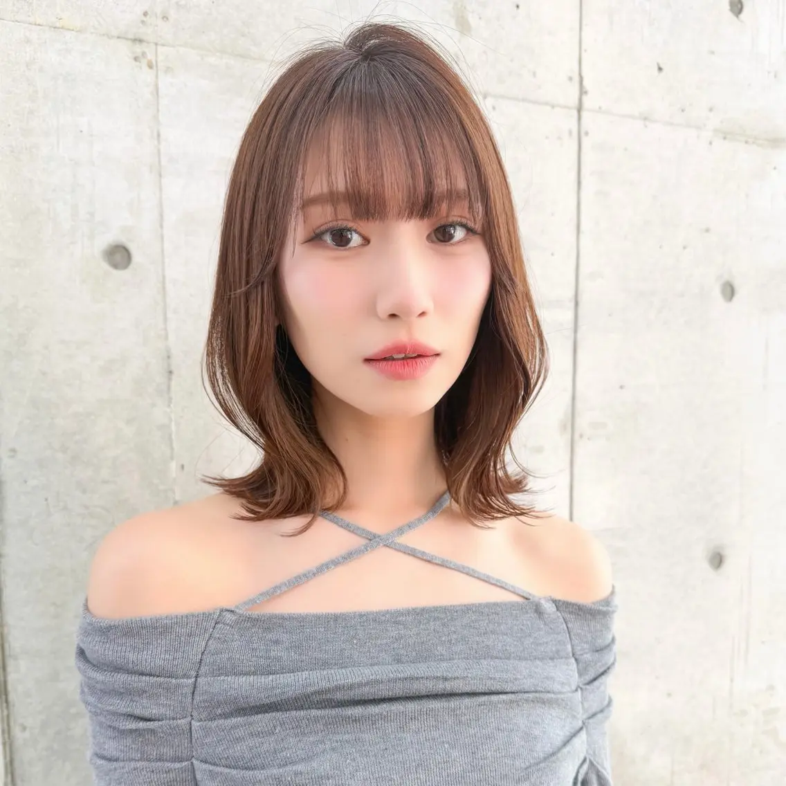 ミディアム カット 縮毛矯正 トリートメント 美髪矯正 💟Nanatsuのヘアスタイル