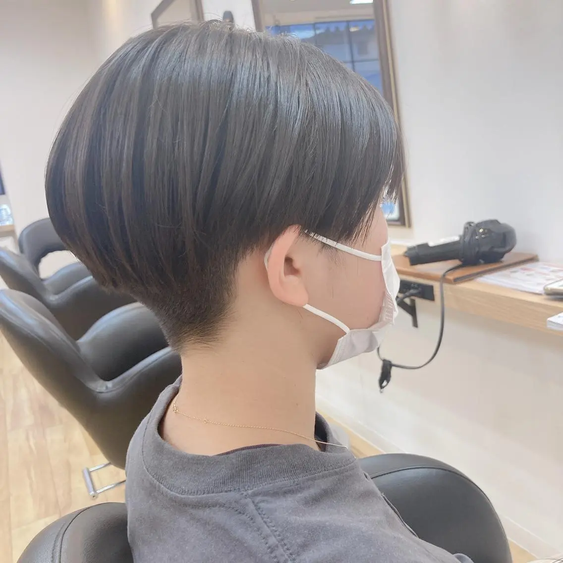 ショート 神田 菜々子のヘアスタイル