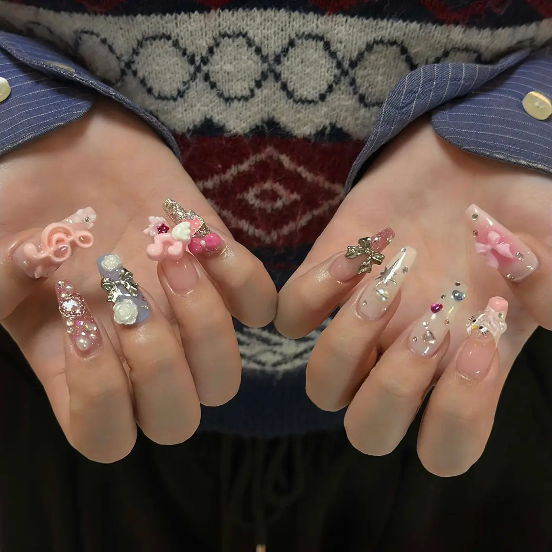 ネイル オーロラネイル ボルドー ブラウン 氷ネイル・うるうるネイル キラキラネイル Julli NailStudioのネイルデザイン