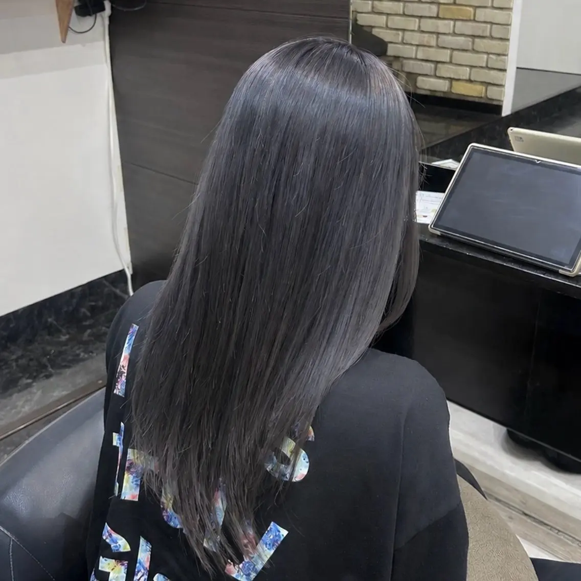 ミディアム カラー ヘアカラー 透明感カラー 髪質 改善 Wカラー原心愛のヘアスタイル