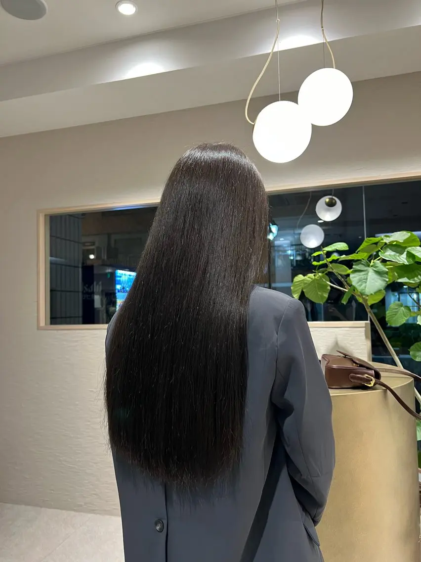 ロング カラー アッシュ 透明感カラー オリーブアッシュ 艶カラー/レイヤー /atsumi🪷のヘアスタイル