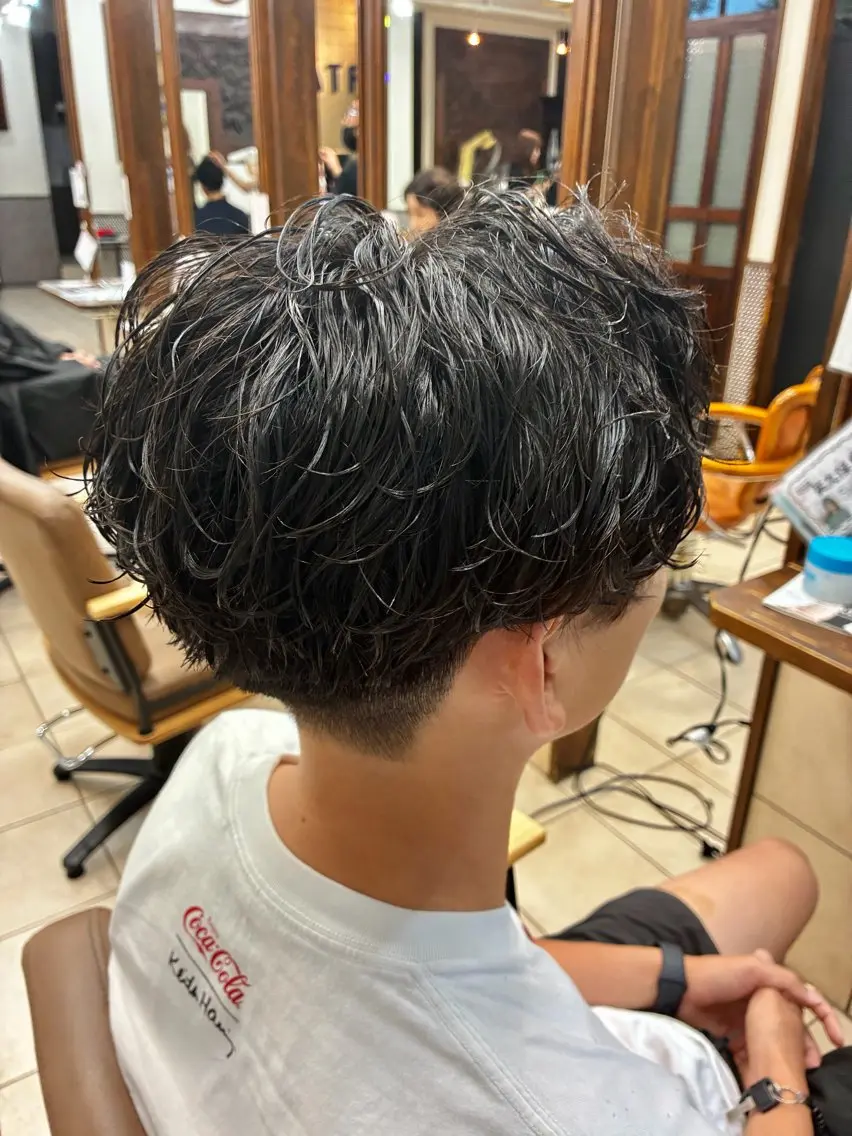パーマ メンズ カット パーマ メンズ特化/カット: パーマ🔥REO🔥のヘアスタイル