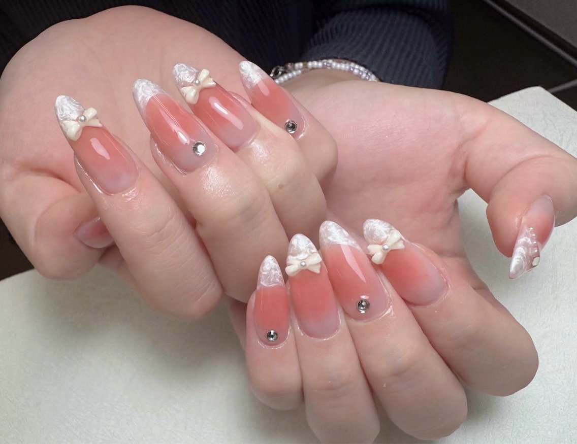 ネイル チークネイル 長さ出し フレンチネイル ジェルネイル 韓国ネイル MEO NAIL 中野②のネイルデザイン