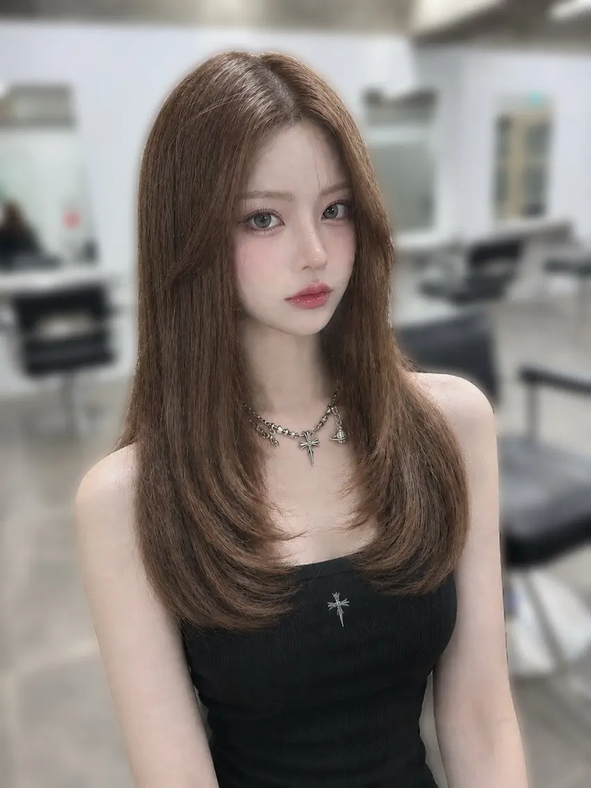 ミディアム 井口 怜奈のヘアスタイル