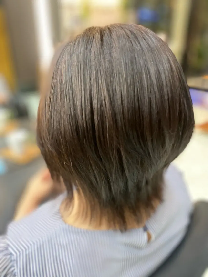 ミディアム ボブ くびれヘア 池田 朱李のヘアスタイル