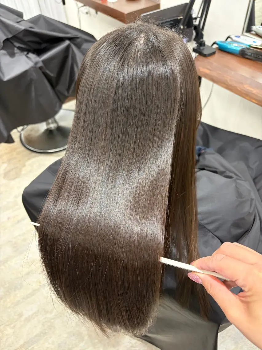 ロング 縮毛矯正 トリートメント LABO. 門屋和香那のヘアスタイル