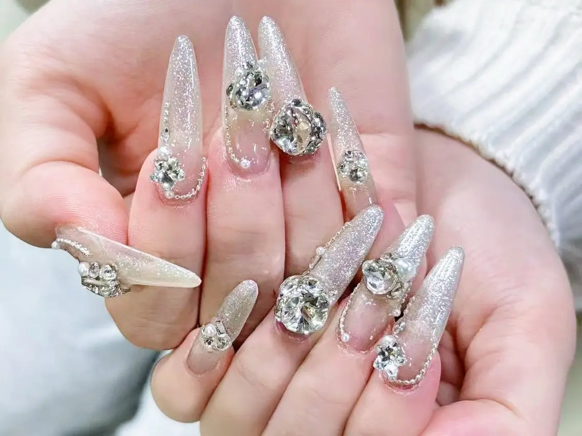 ネイル SUN nail上本町のネイルデザイン