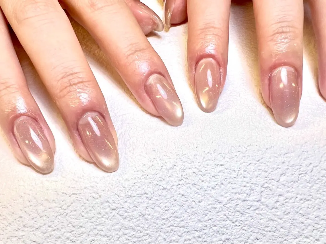 〈hand〉マグネットorミラーorフラッシュ🔮💅(オフ込み)⚠️お支払いは現金のみです。の写真