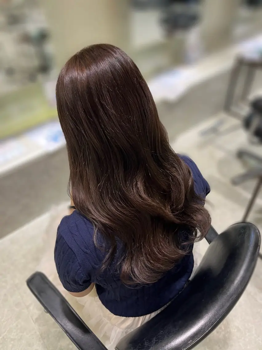 ロング ロング ヘアカラー トリートメント ヘッドスパ Ayumi / Lee尼崎のヘアスタイル