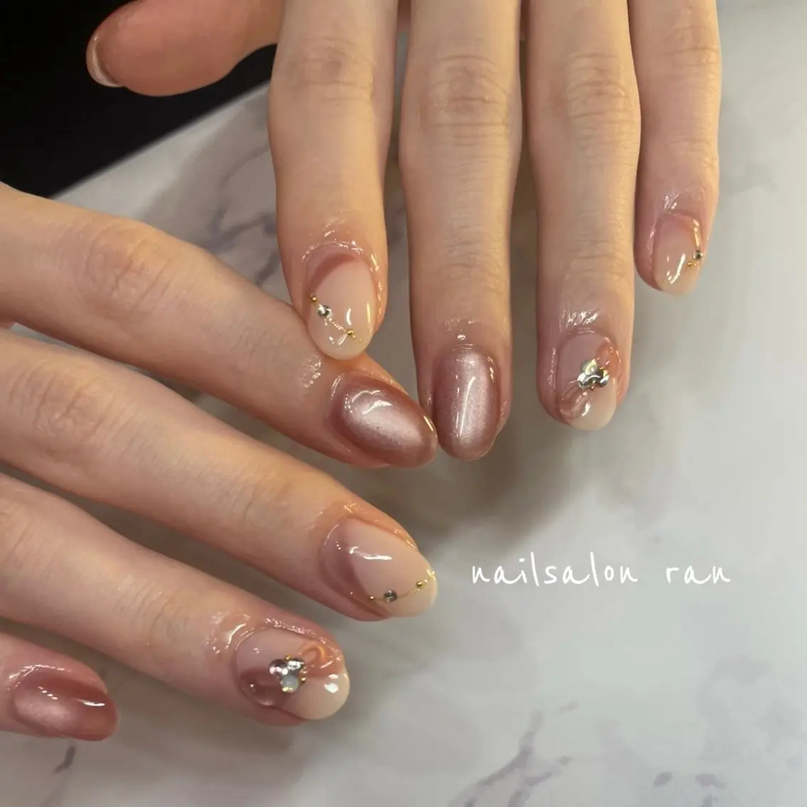 ネイル アートネイル マグネットネイル リボン バレンタイン ハンドネイル ハンドケア nailsalon ranのネイルデザイン