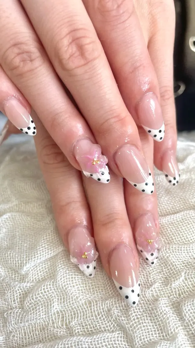 ネイル ハンドネイル Sii nail🎀 Moekaのネイルデザイン