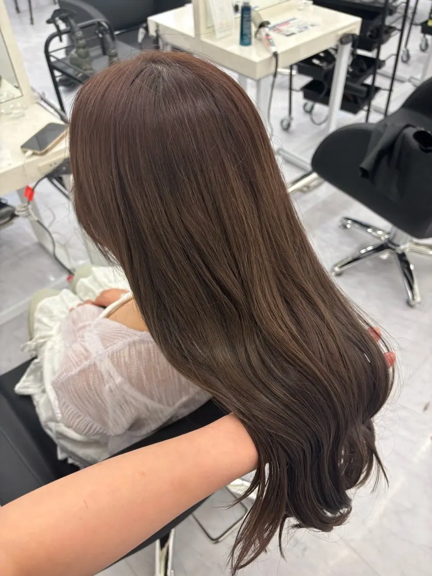 ロング カラー ブリーチ ブラウンカラー 透明感カラー ブリーチなしカラー カット ヘアカラー トリートメント Ayano🎀似 合わせ×透明感🎀のヘアスタイル