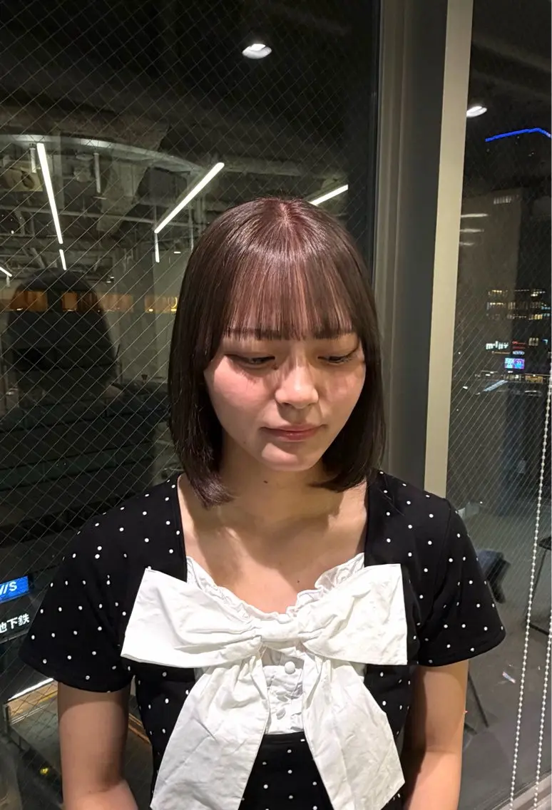 カラー ヘアカラー トリートメント 阪上 彩羽のヘアスタイル