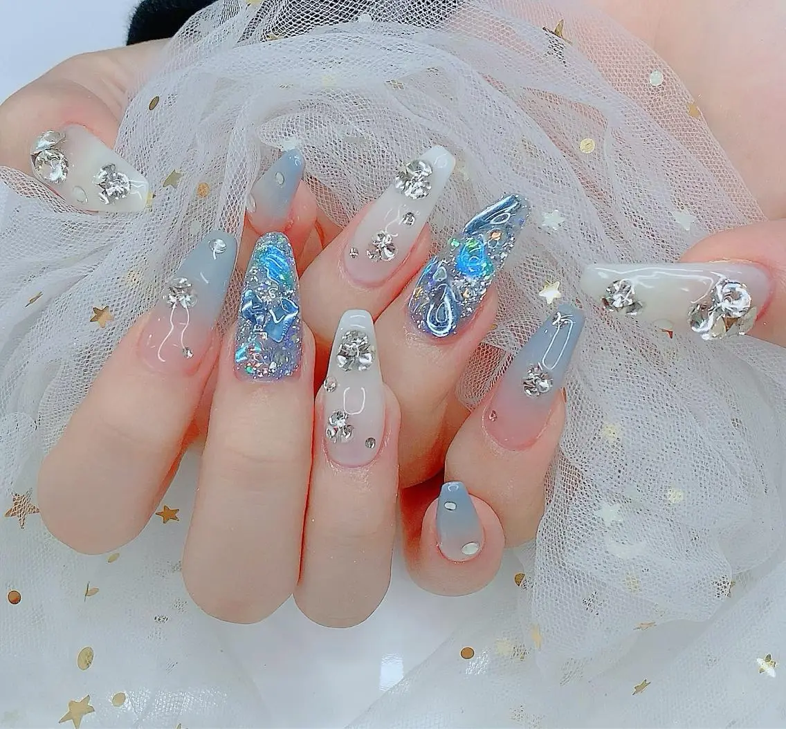 ネイル ハンドネイル R salonのネイルデザイン