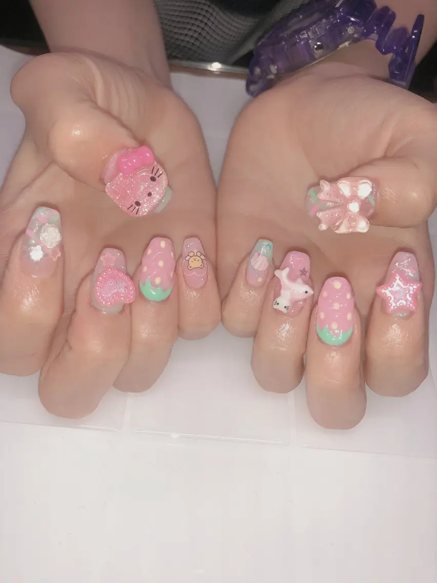 ネイル 持ち込み ハンドネイル mi chiのネイルデザイン