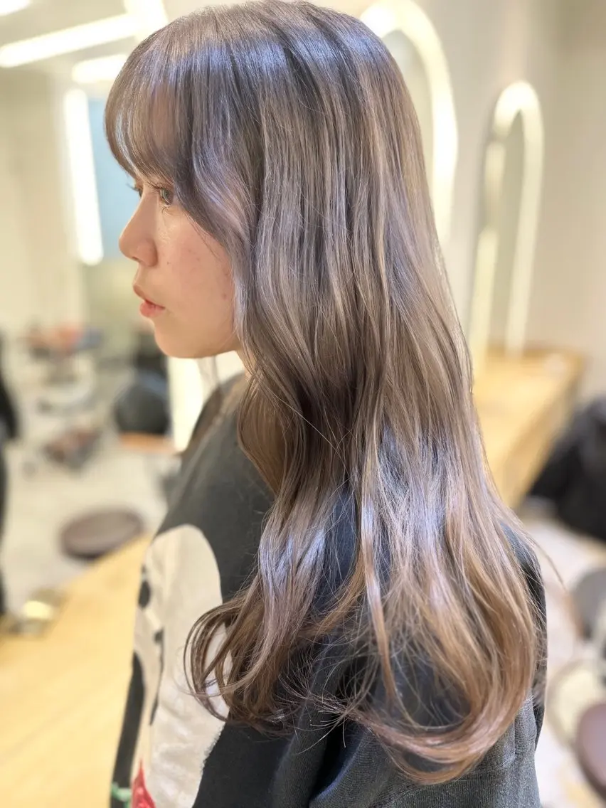 カラー MIYU透明感カラー ブリーチなしWカラーのヘアスタイル