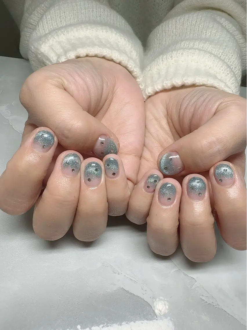 ネイル ストーンネイル nyasu nailのネイルデザイン