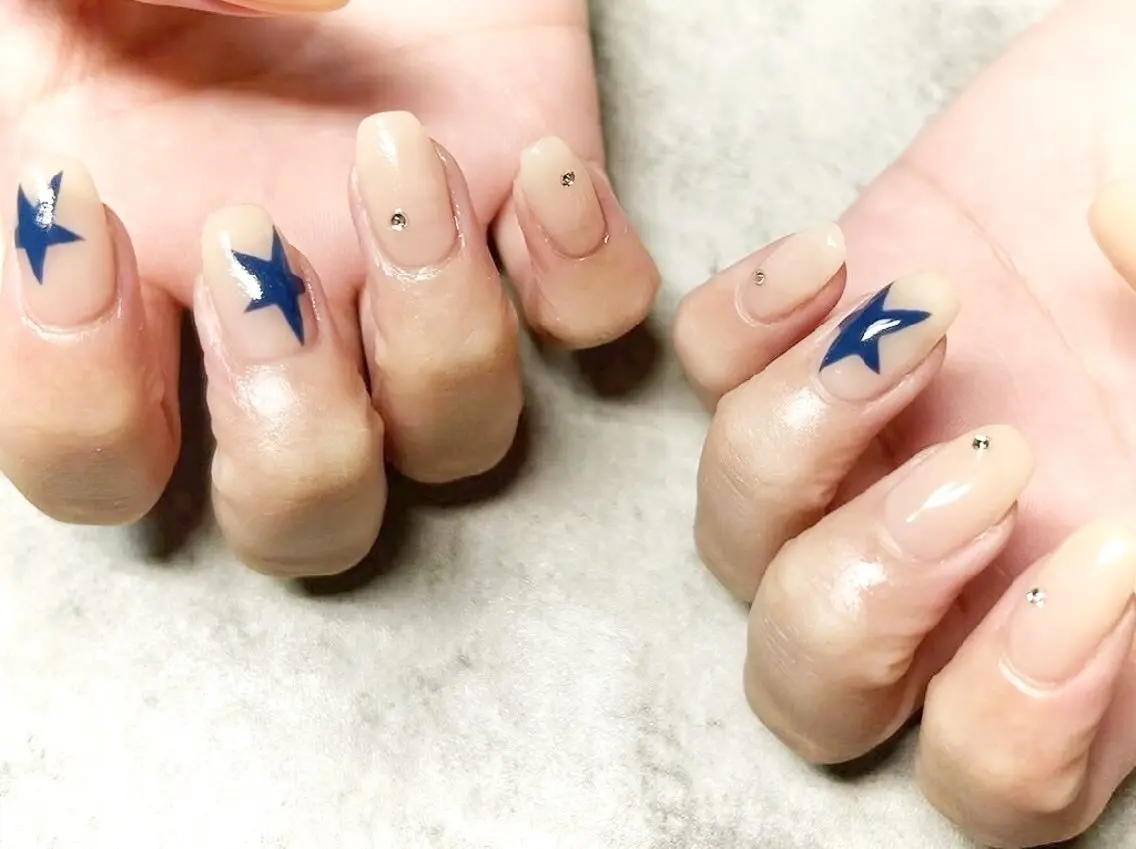 ネイル ハンドネイル JULIE NAILのネイルデザイン
