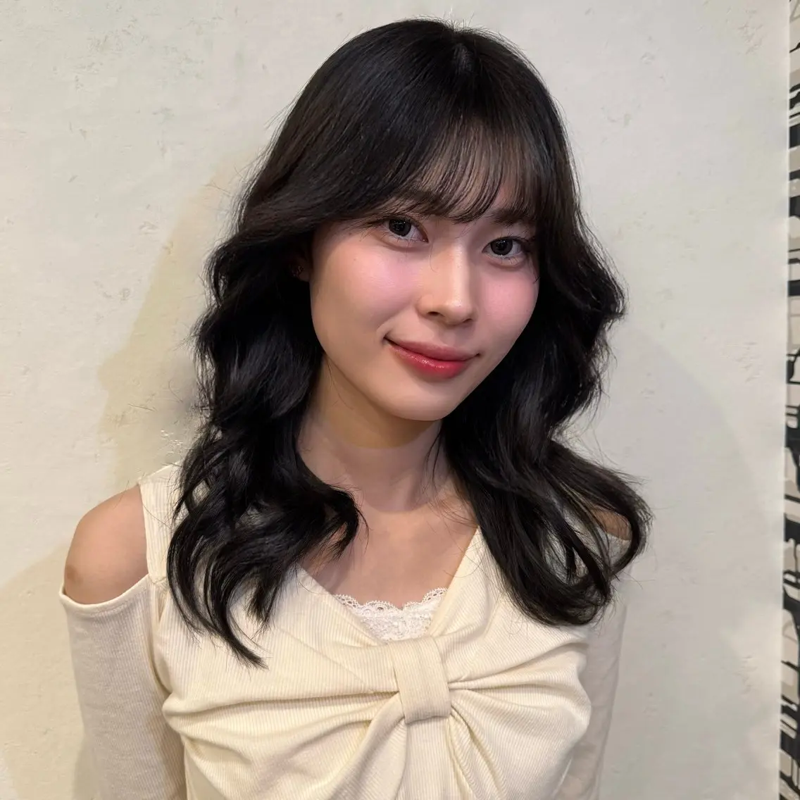 セミロング カラー カット ヘアカラー トリートメント 柔らかいbeige ￤韓国￤🩰マユ🩰のヘアスタイル