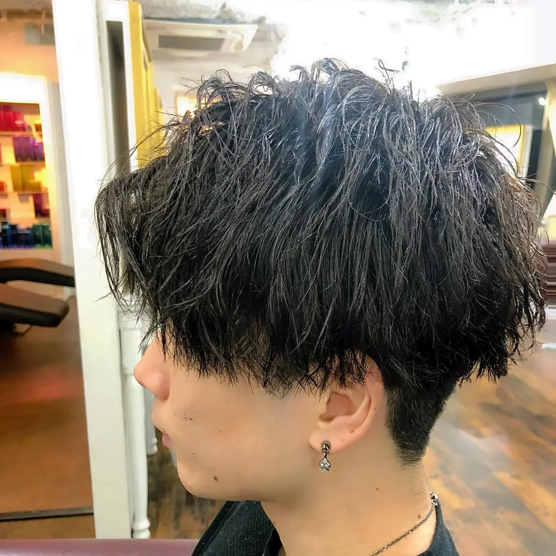 ショート パーマ メンズ メンズパーマ 白髪ぼかし大人メンズ 根本零のヘアスタイル