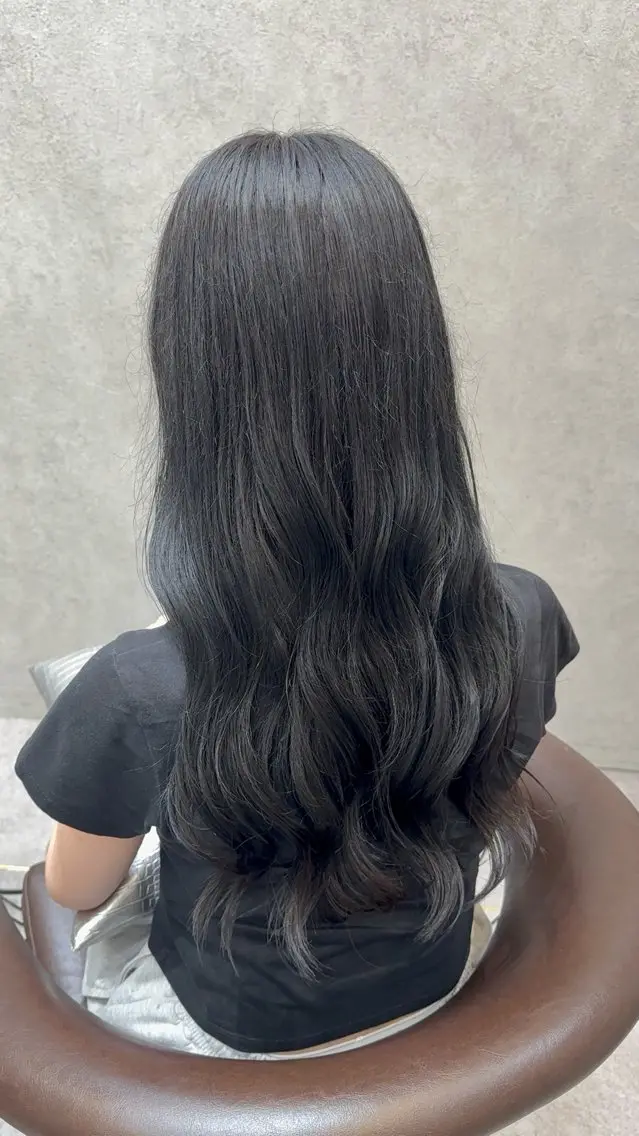 ロング ヘアカラー トリートメント Nanami /透明 感カラー/レイヤーのヘアスタイル