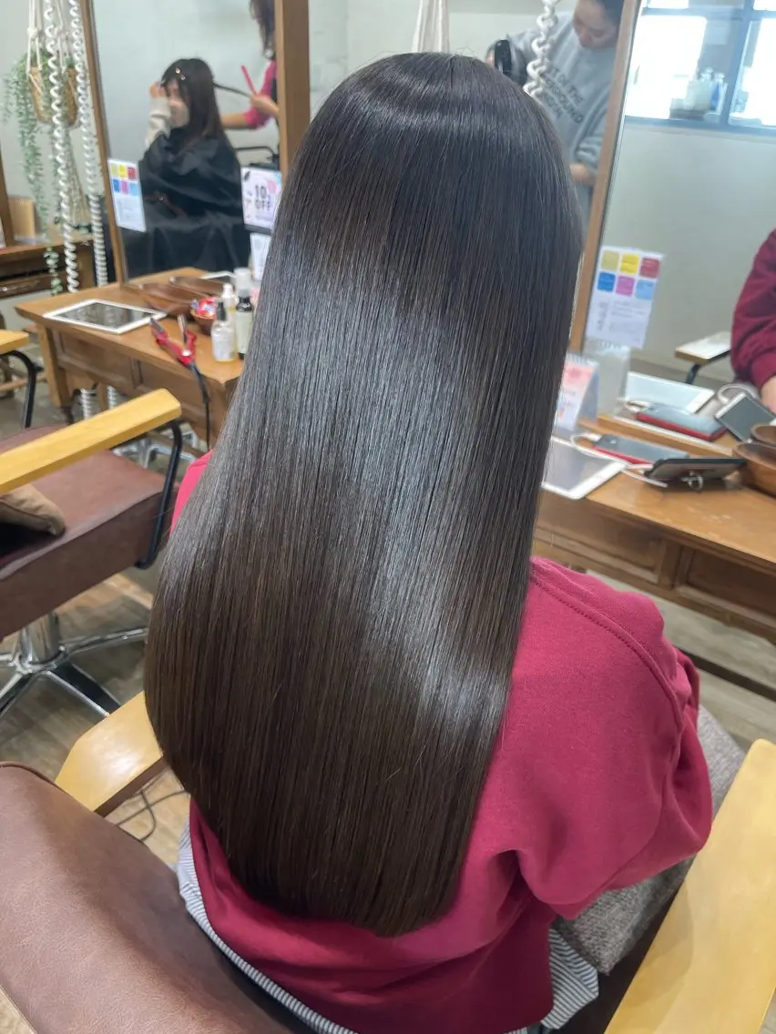【贅沢フルコース】カット+カラー+美髪縮毛矯正+髪質改善トリートメントの写真