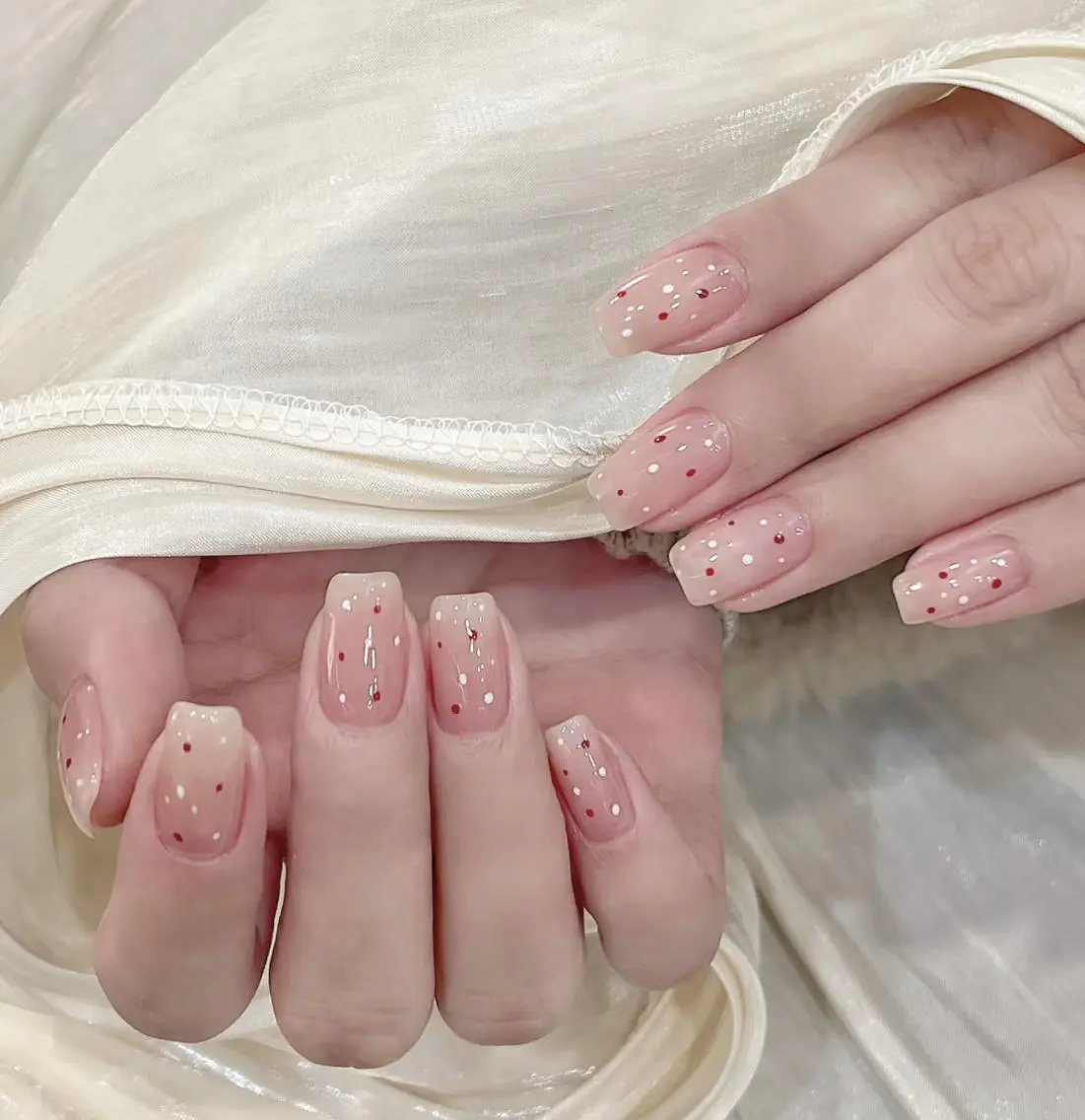 マツエク・マツパ ハンドネイル Molly _nailのネイルデザイン