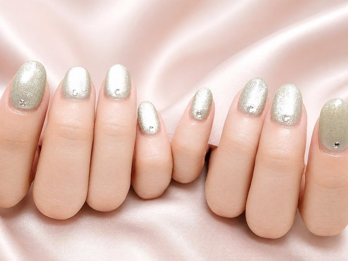 ネイル マグネットネイル 春ネイル ハンドネイル Lili Nail Studio西荻窪店のネイルデザイン
