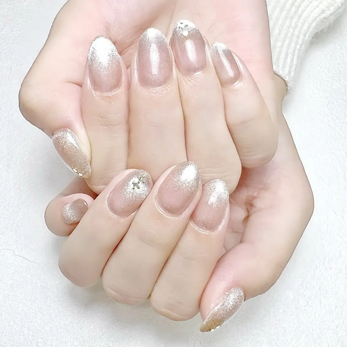 ネイル ジェルネイル キラキラネイル マグネットネイル オフィスネイル ワンカラーネイル rouse nail RISATOのネイルデザイン