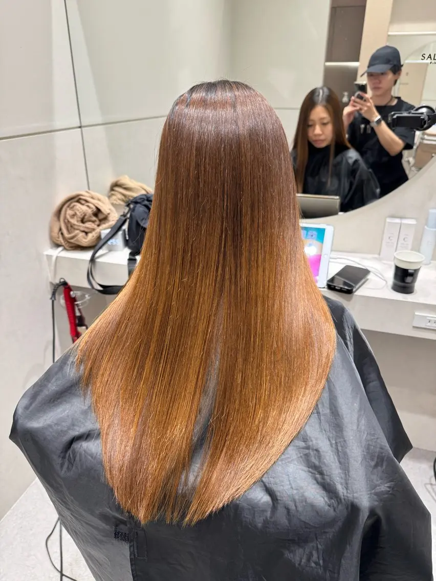 ロング 縮毛矯正 美髪矯正/縮毛矯正 ブリーチ矯正のヘアスタイル