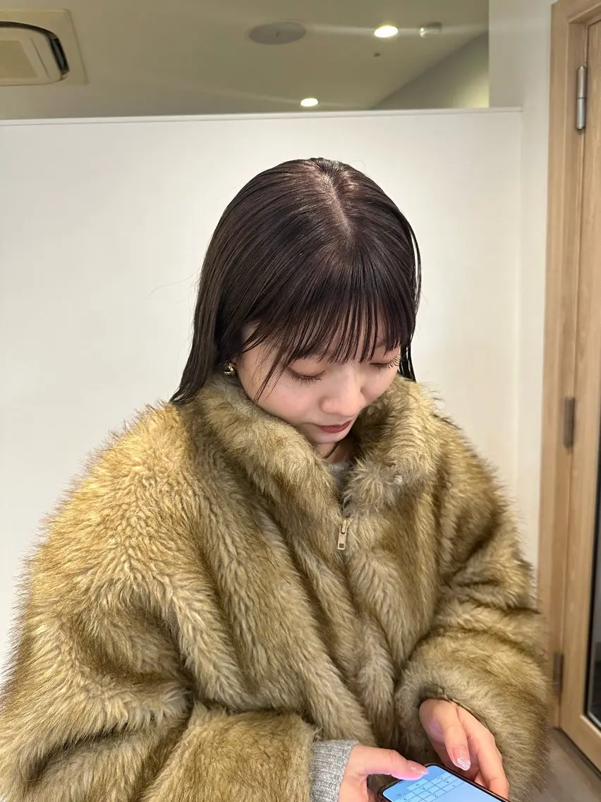 セミロング カラー グレージュ ラベンダーカラー ラベンダーグレージュ ラベンダーグレー ヘアカラー 梅田/柔らかカラー/ オオハシ リナコのヘアスタイル