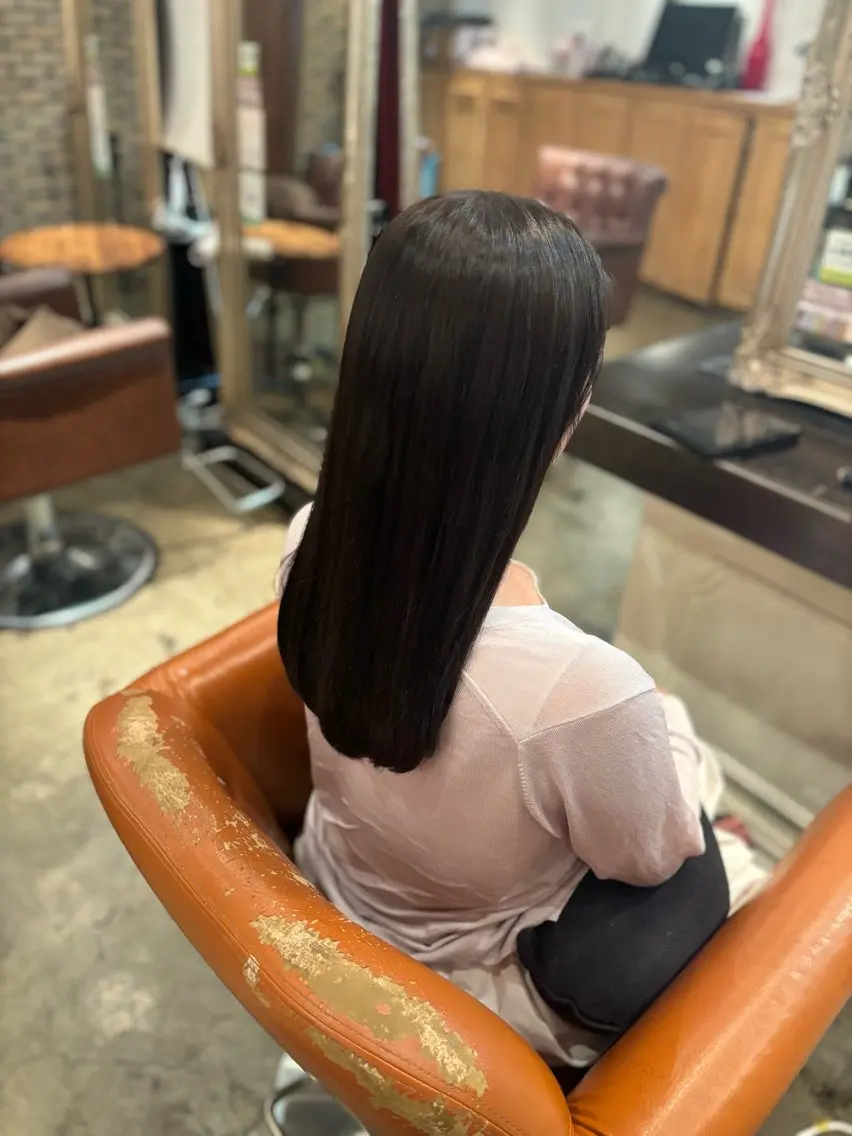 ロング カラー 髪質改善カラー ベージュ🤎YUMEのヘアスタイル