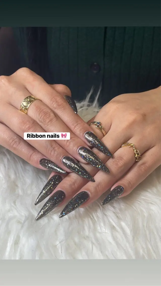 ネイル フレンチネイル ジェルネイル マグネットネイル 持ち込み ニュアンスネイル ハンドネイル NiJi Nailsのネイルデザイン
