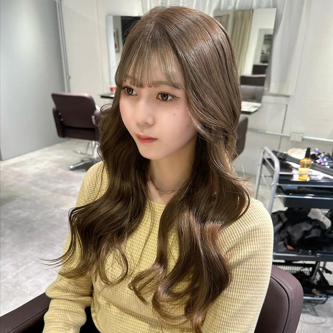 ロング カラー パーマ ヘアアレンジ ブリーチ ケアブリーチ ダブルカラー ハイライトカラー インナーカラー カット ヘアカラー トリートメント 髪質改善/レイヤー 縮毛矯正/ケラチン耀のヘアスタイル