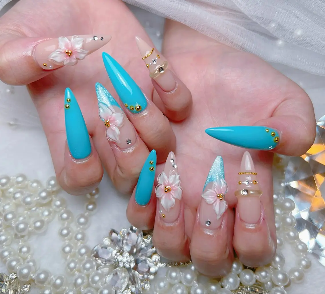 ネイル アートネイル オーロラネイル チークネイル 長さ出し フットネイル Miya _nailのネイルデザイン