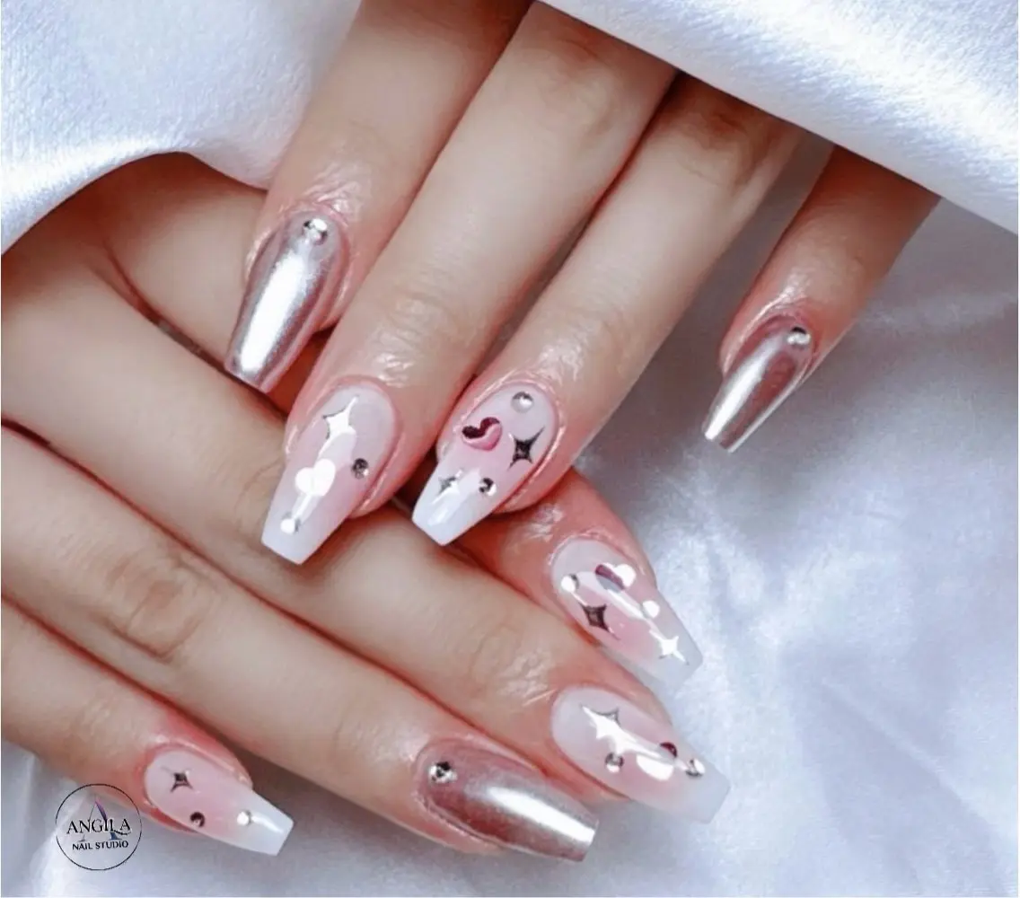 ネイル ANGILA ネイル¨̮S*Y*Kのネイルデザイン