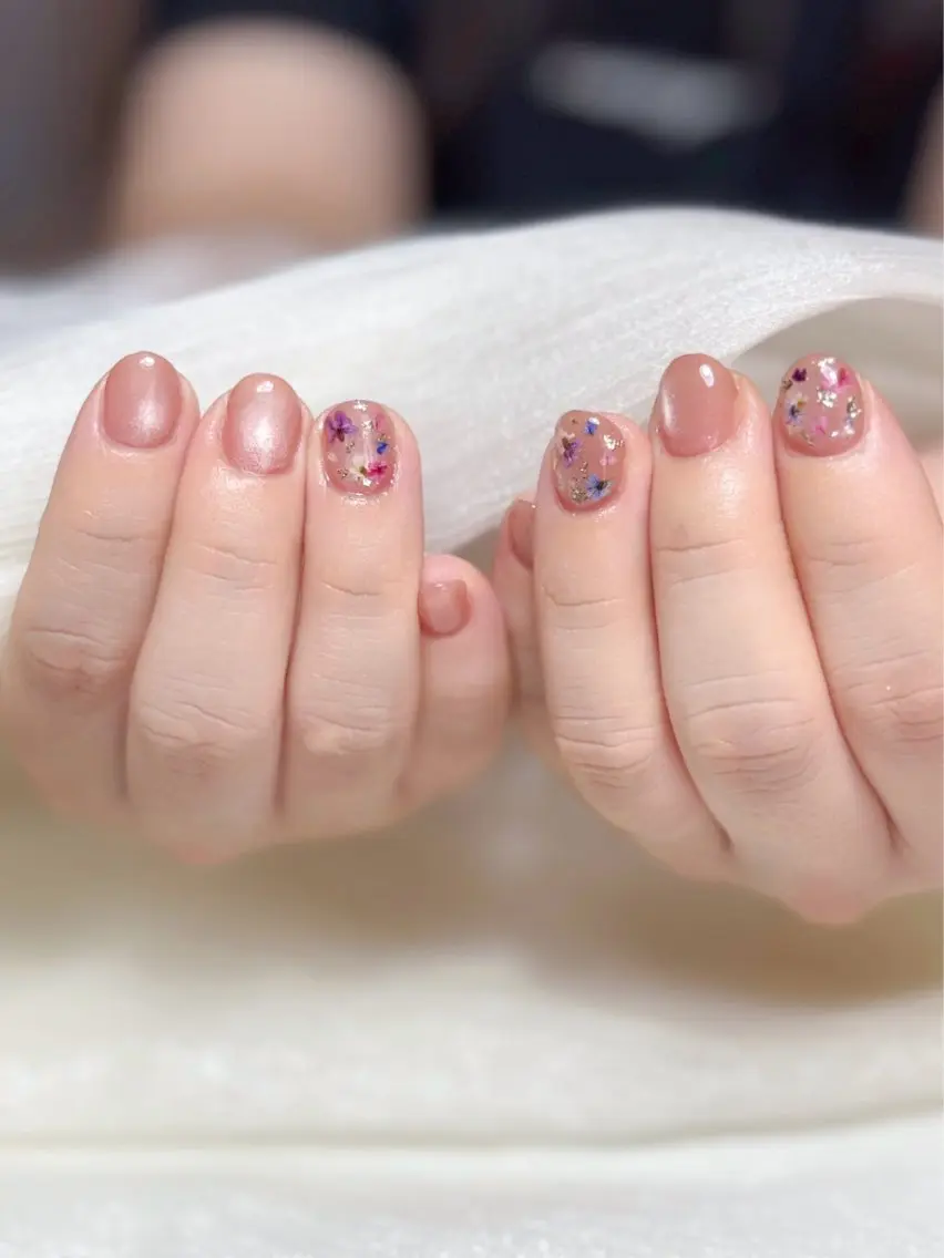 ネイル アートネイル マグネットネイル ピンク ハンドネイル nail salon minthのネイルデザイン