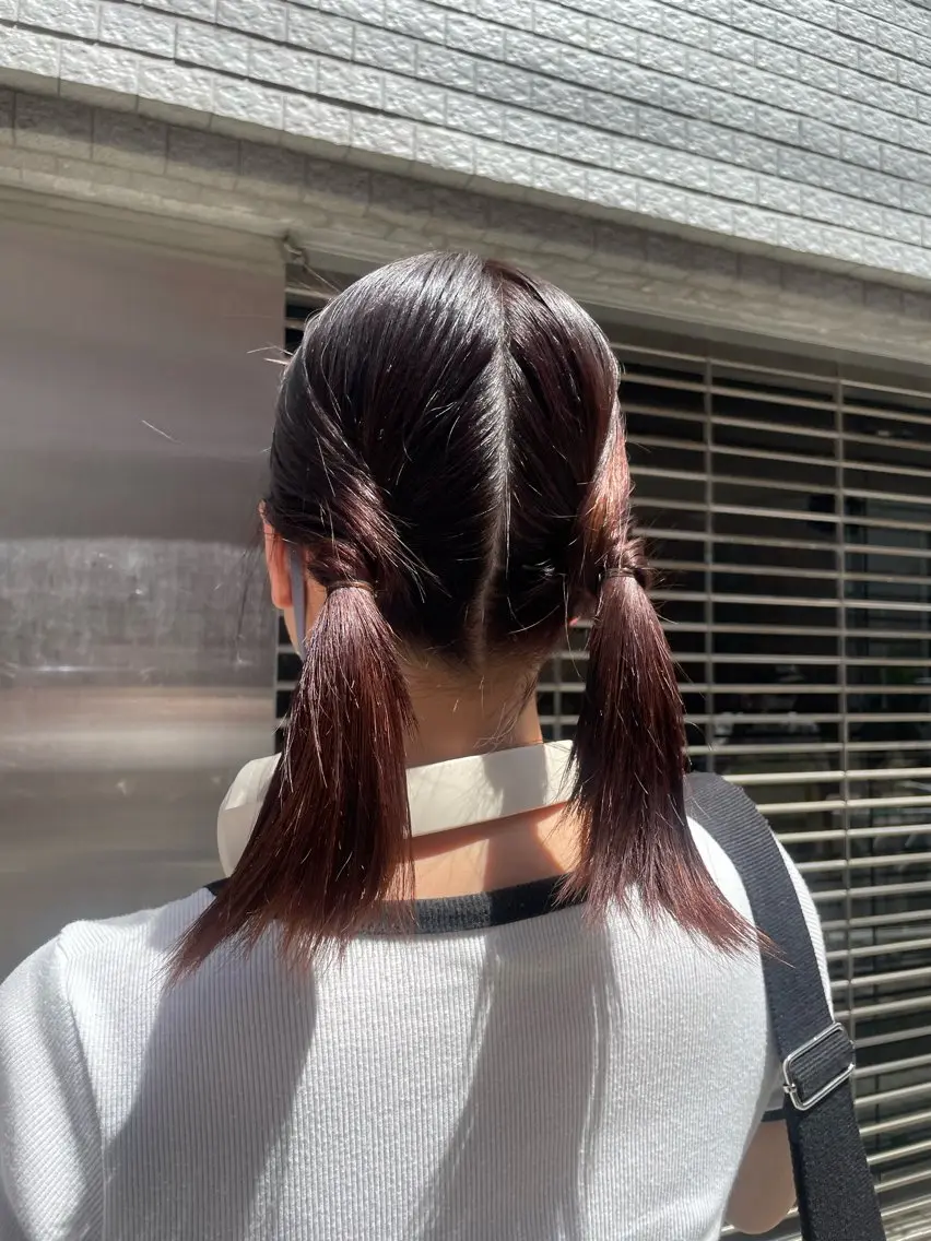ミディアム カラー 北山 夢菜のヘアスタイル